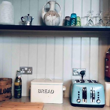 Seaside Escape - Gorgeous 2 Bed Apartment In St-Leonards-On-Sea 哈斯丁 外观 照片