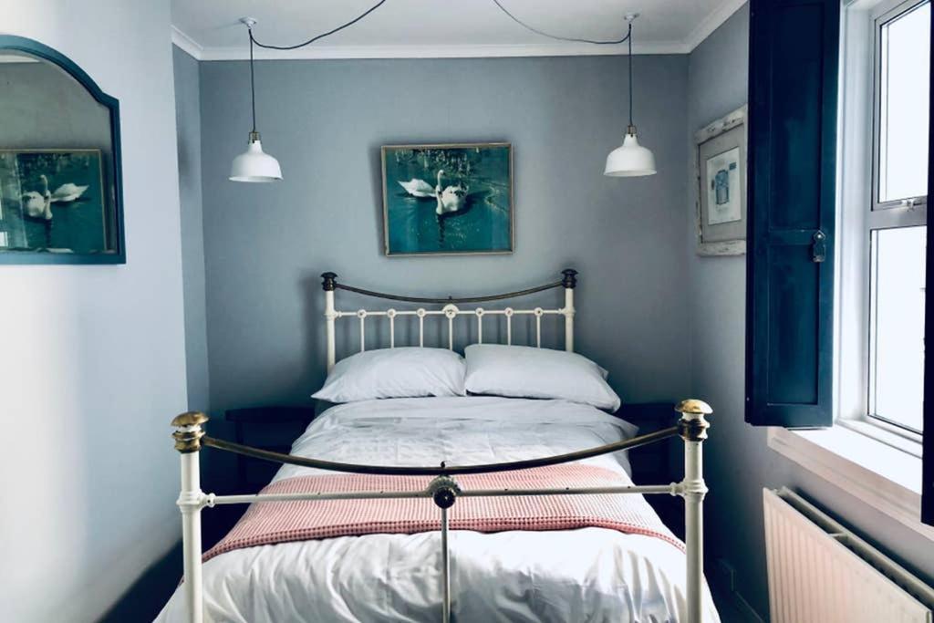 Seaside Escape - Gorgeous 2 Bed Apartment In St-Leonards-On-Sea 哈斯丁 外观 照片