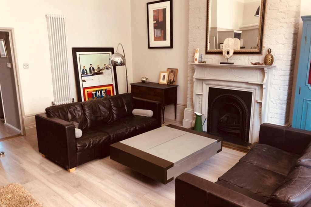 Seaside Escape - Gorgeous 2 Bed Apartment In St-Leonards-On-Sea 哈斯丁 外观 照片