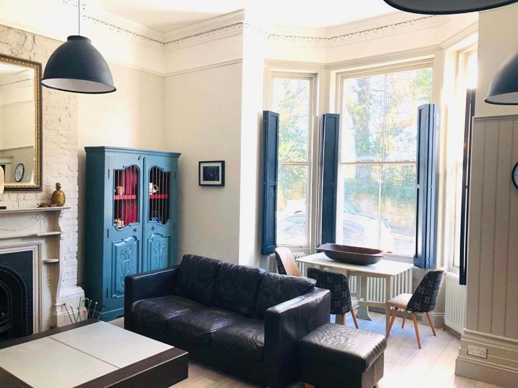Seaside Escape - Gorgeous 2 Bed Apartment In St-Leonards-On-Sea 哈斯丁 外观 照片