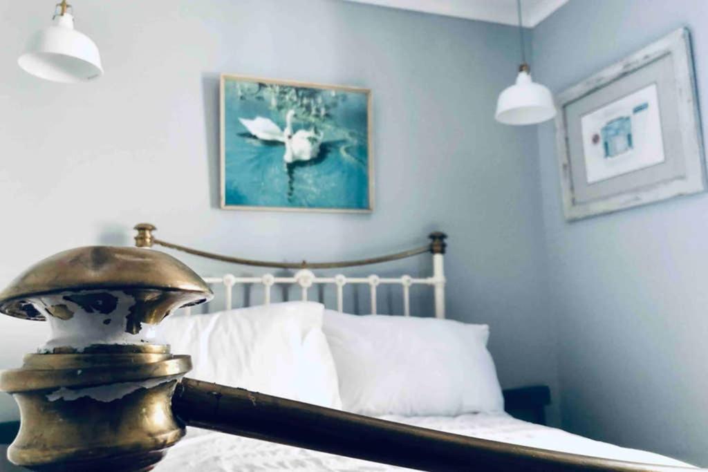 Seaside Escape - Gorgeous 2 Bed Apartment In St-Leonards-On-Sea 哈斯丁 外观 照片
