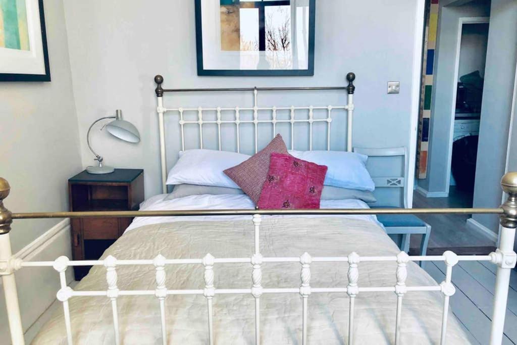 Seaside Escape - Gorgeous 2 Bed Apartment In St-Leonards-On-Sea 哈斯丁 外观 照片